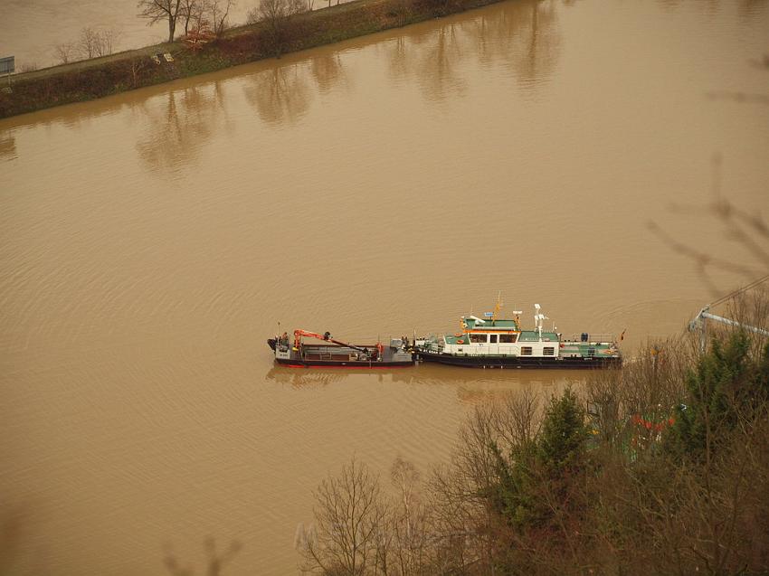 Schiff gesunken St Goarhausen Loreley P069.jpg